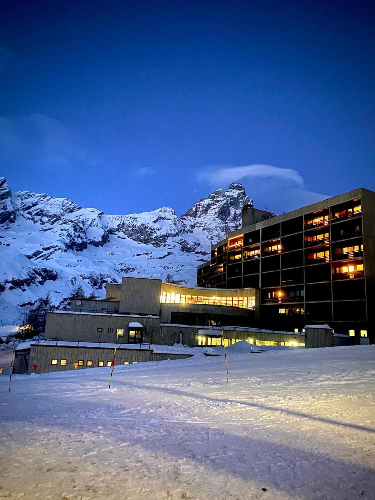 Ski Paradise - Cielo Alto Cervinia Breuil-Cervinia Exteriör bild